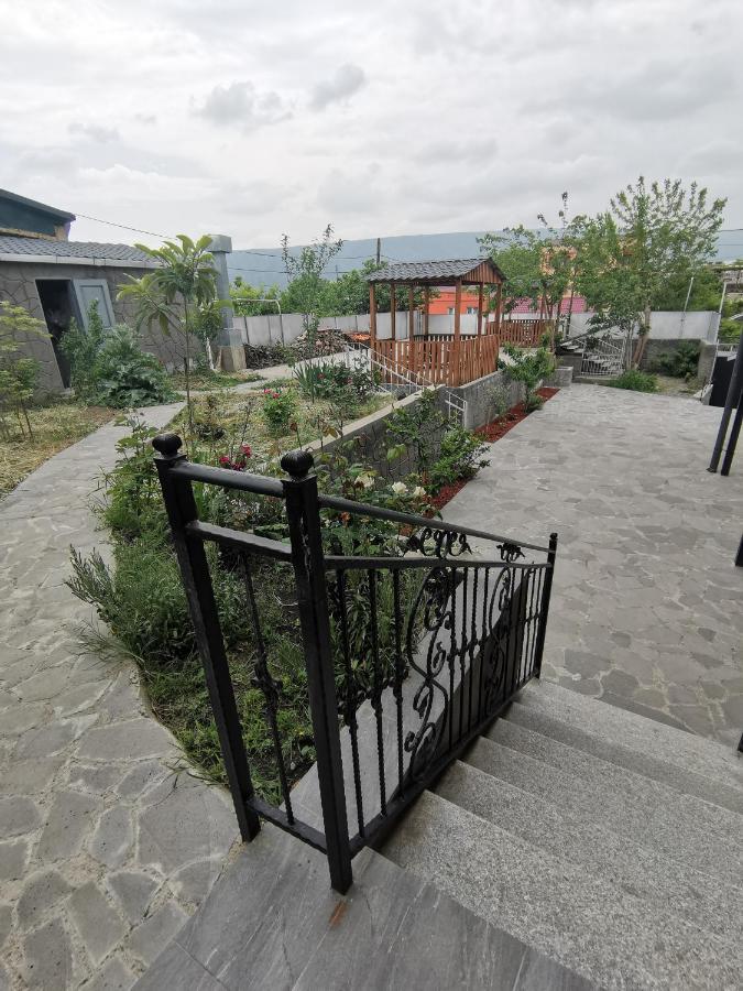 Guest House Eden Tbilisi Exteriér fotografie